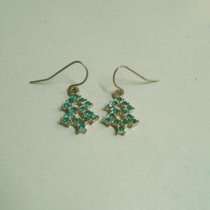Cute, Festive Christmas Tree Earrings